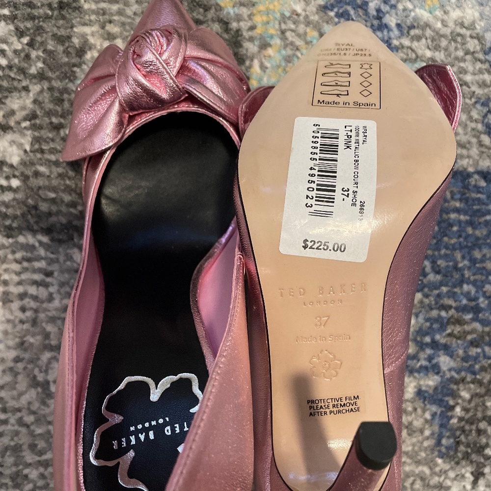 Women’s Shoes